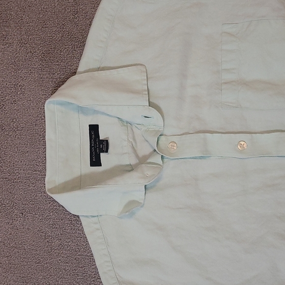 Banana Republic Linen Short Sleeve Button Down - Picture 2 of 5